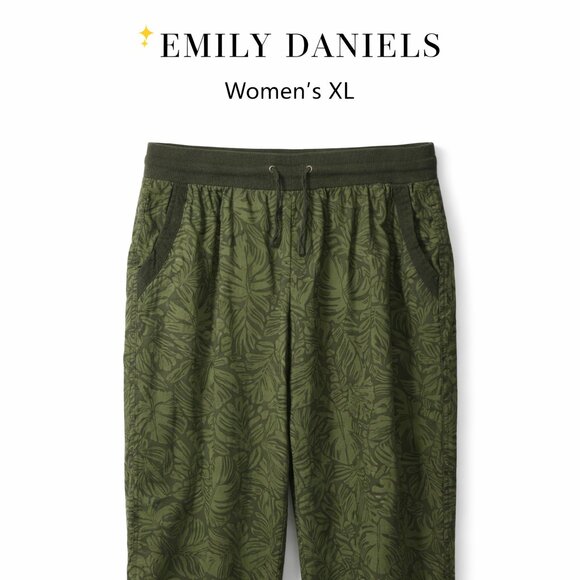 Emily Daniels Pants - Emily Daniels Women’s XL Dark Olive Green Palm Print Capri Pants Casual Pull-On